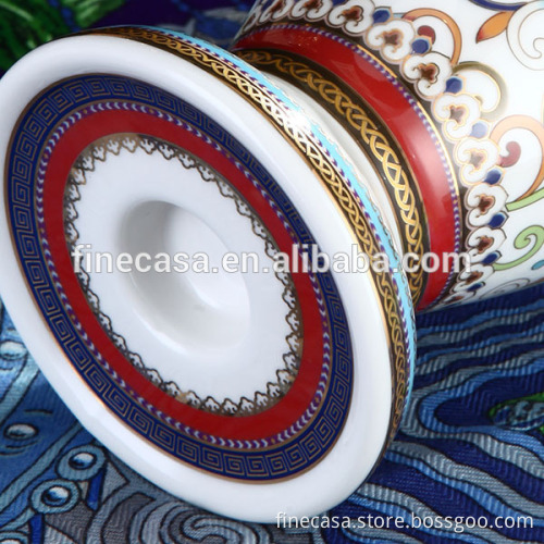 Luxury Fine White Porcelain Candle Holder of Grand Banquet
